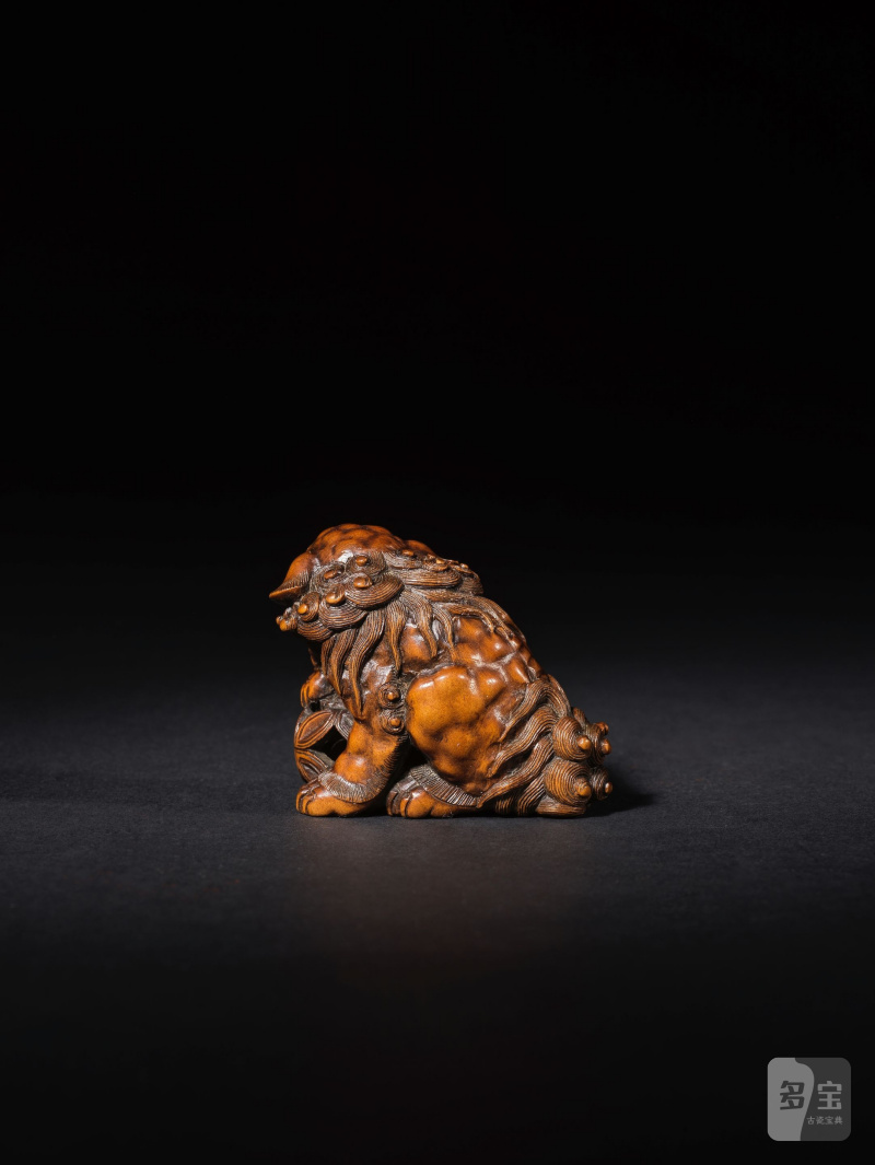 黄楊彫根付 珠取獅子 銘「亮忠」 19世紀 | NETSUKE EN BUIS REPRÉSENTANT UN SHISHI - 图5